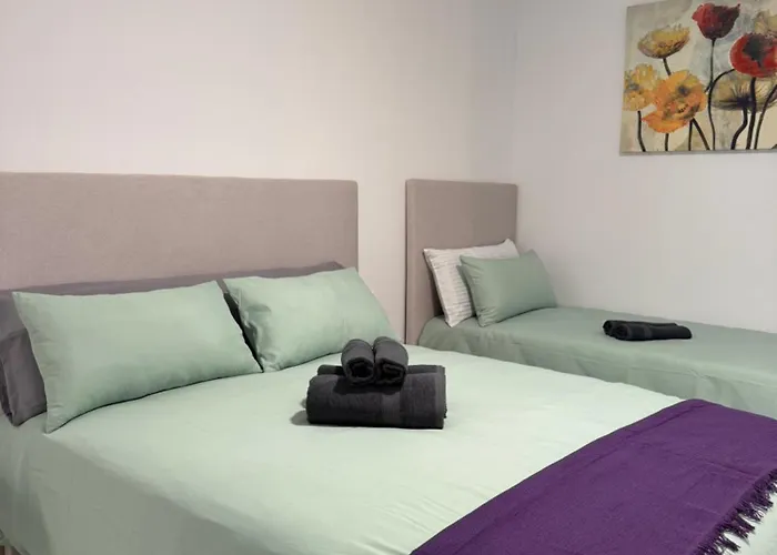 Apartamento Africa En Centro Moderno Con Balcon