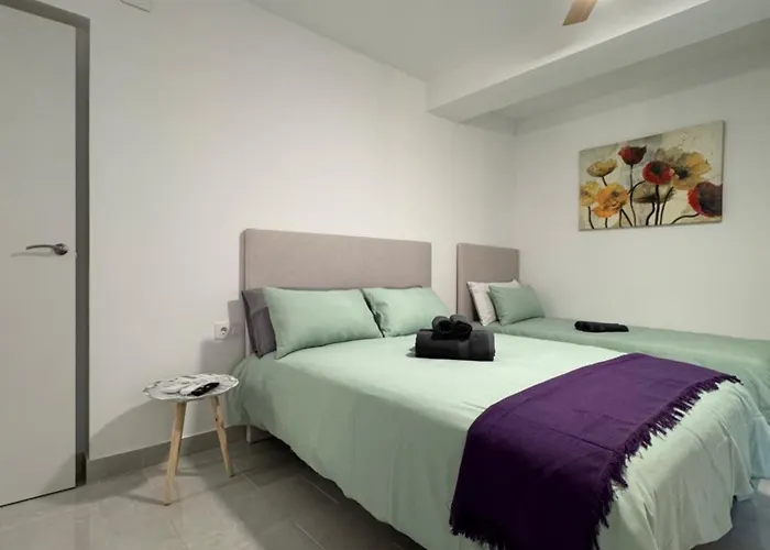 Apartamento Africa En Centro Moderno Con Balcon