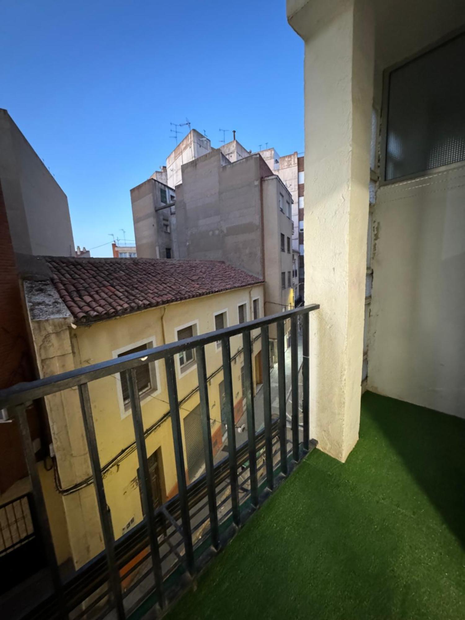 Africa En Centro Moderno Con Balcon Appartement Almansa