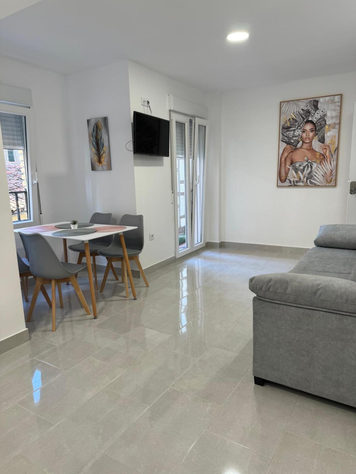 Africa En Centro Moderno Con Balcon Appartement *