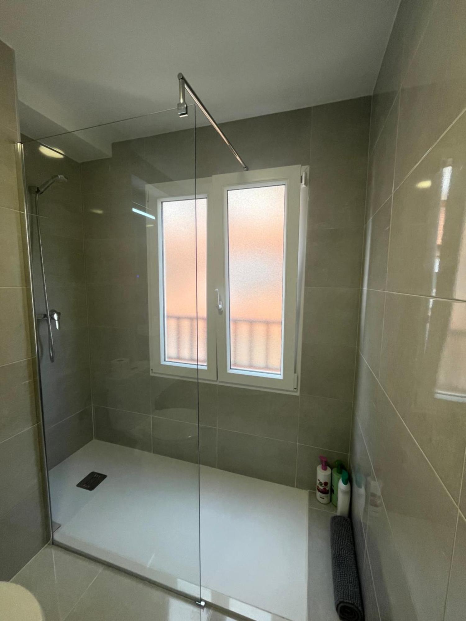 Africa En Centro Moderno Con Balcon Appartement *